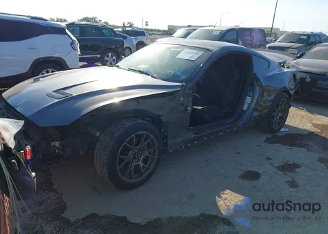 2020 Ford Mustang Ecoboost Fastback z USA, uszkodzony, nr VIN 1FA6P8TH8L5130028